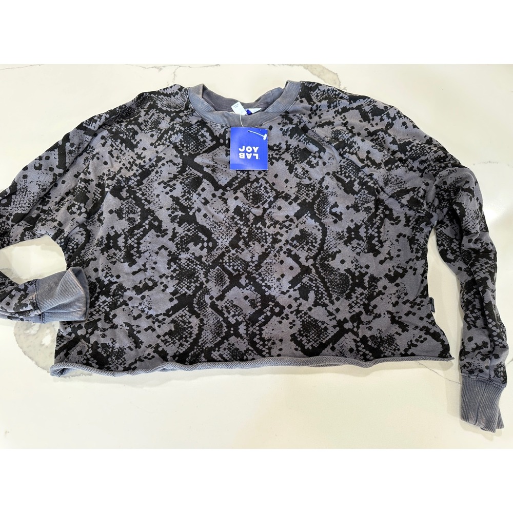 JoyLab Women's Snake Print Cropped Sweatshirt Long Sleeve Gray Black M